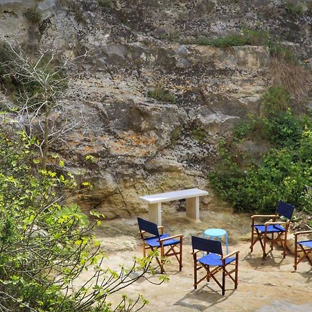 Lilibeth Houses - Charming & Lovely Views شيكلي المظهر الخارجي الصورة