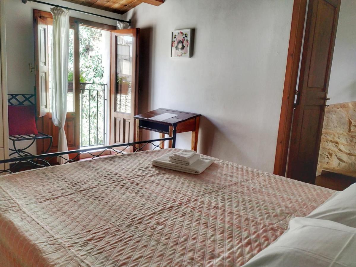 Lilibeth Houses - Charming & Lovely Views شيكلي المظهر الخارجي الصورة
