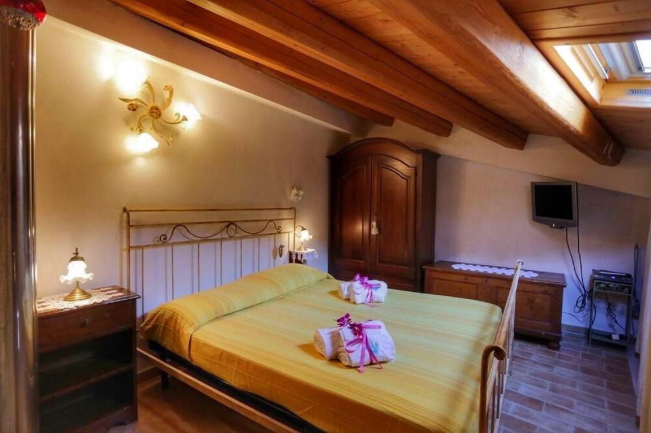 Lilibeth Houses - Charming & Lovely Views شيكلي المظهر الخارجي الصورة