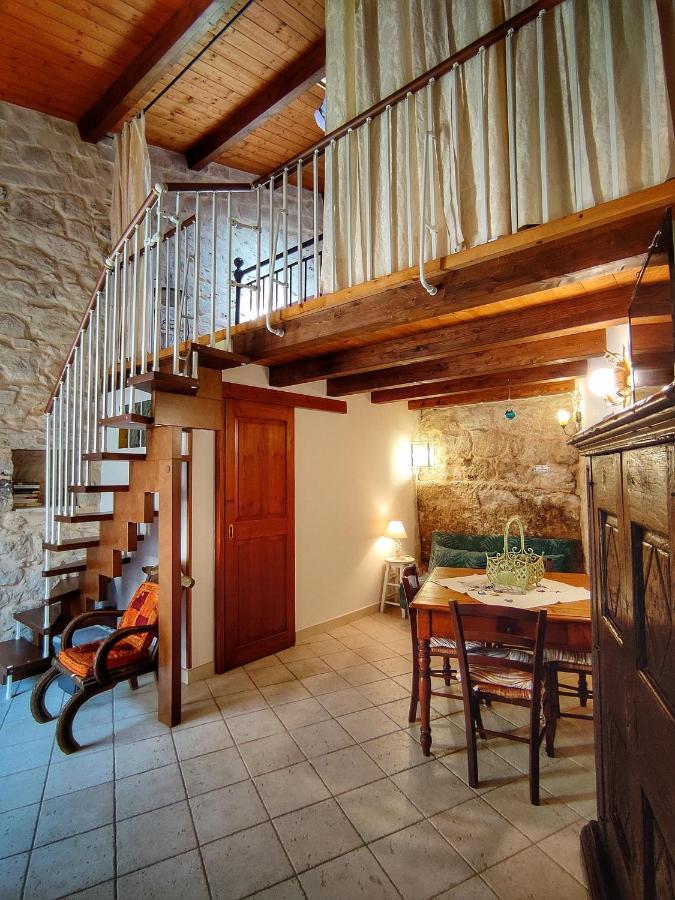 Lilibeth Houses - Charming & Lovely Views شيكلي المظهر الخارجي الصورة